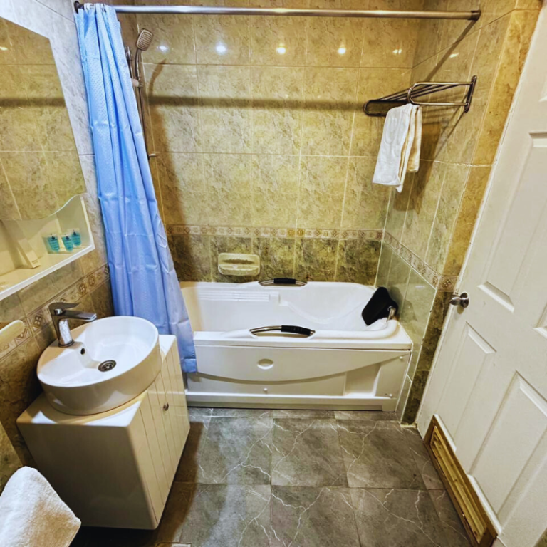 washroom inter hotel