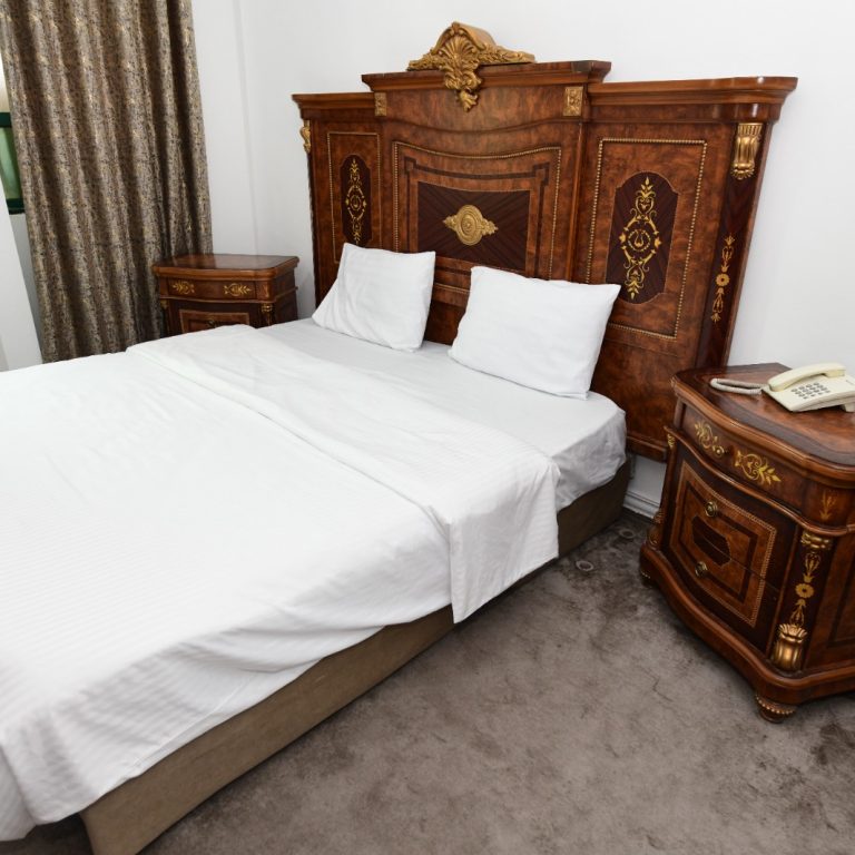 Inter hotel Iraq inside hotel room